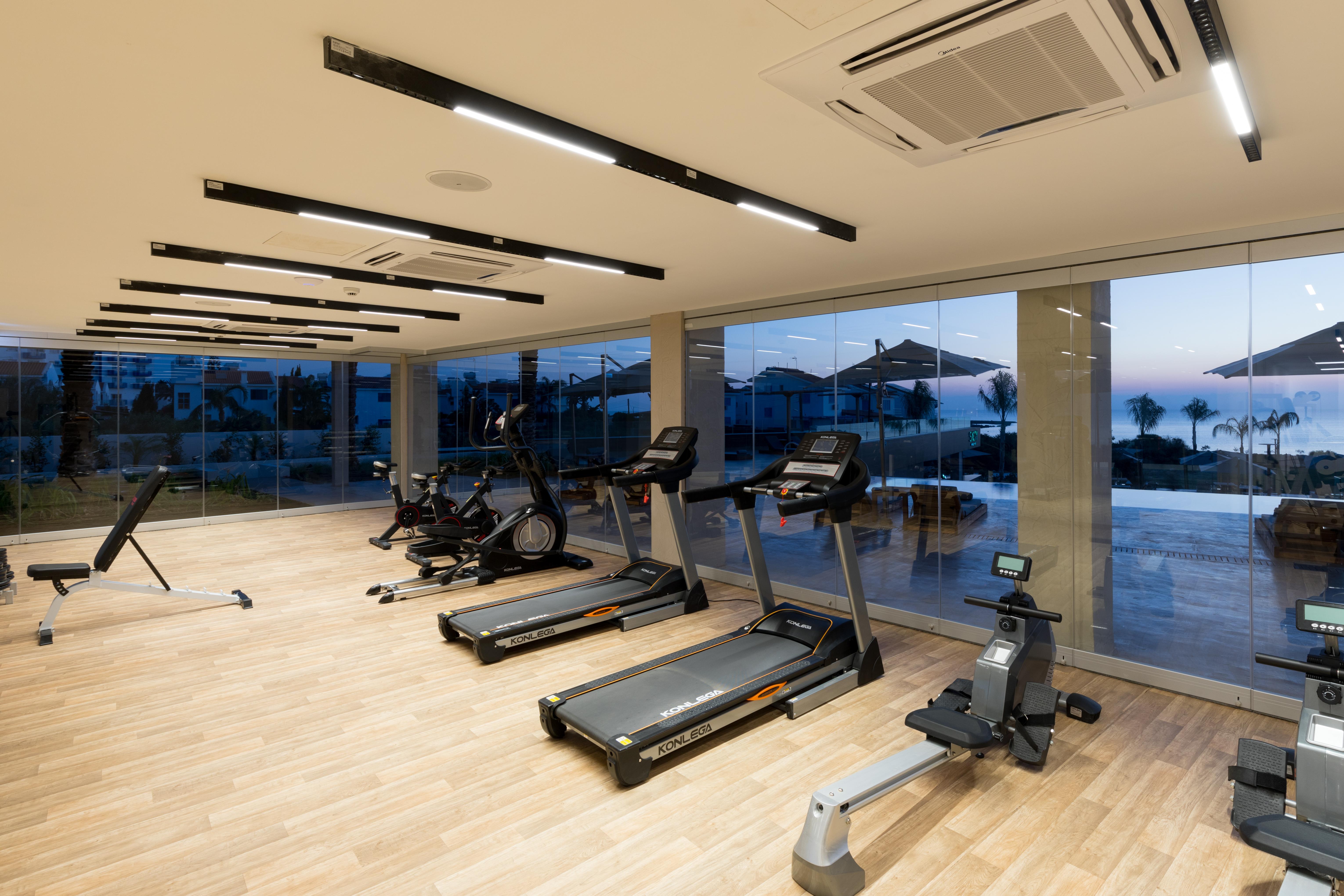 Iris Beach Hotel Protaras Buitenkant foto