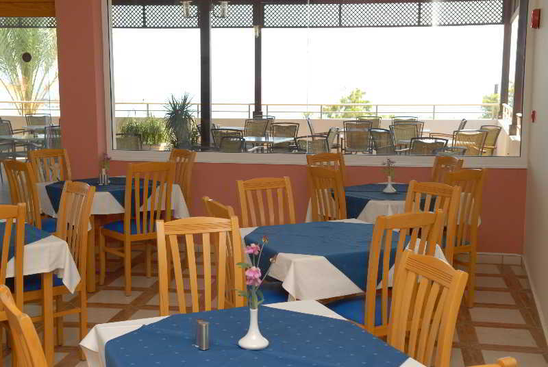 Iris Beach Hotel Protaras Buitenkant foto