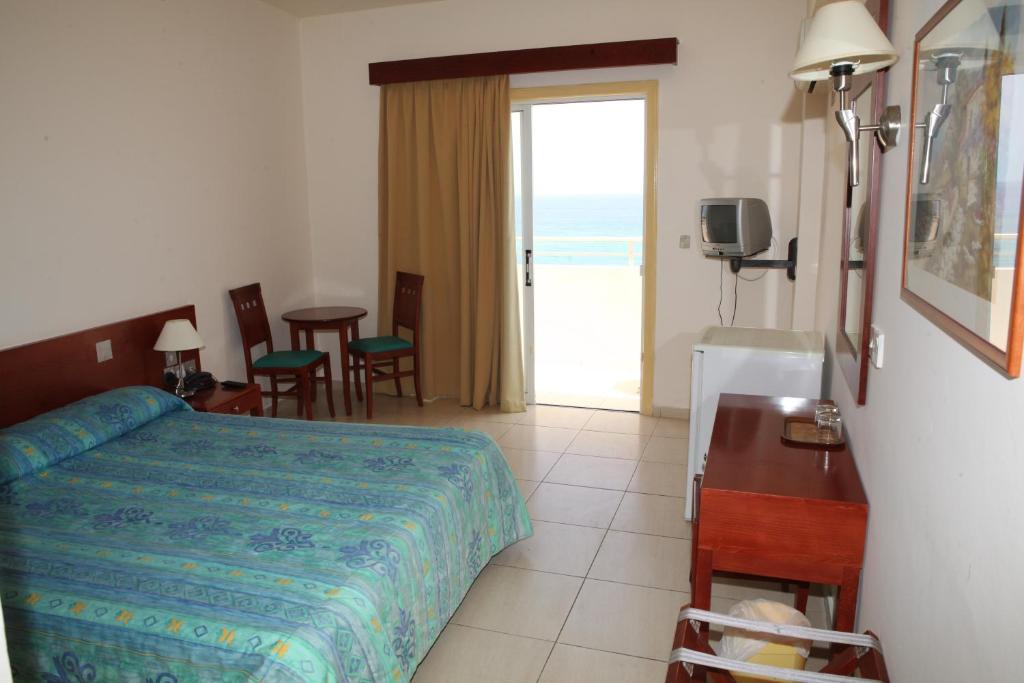 Iris Beach Hotel Protaras Kamer foto